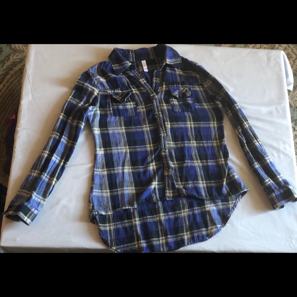 Hi Low Plaid shirt